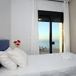 Point Of View Cassiopeia Villa *